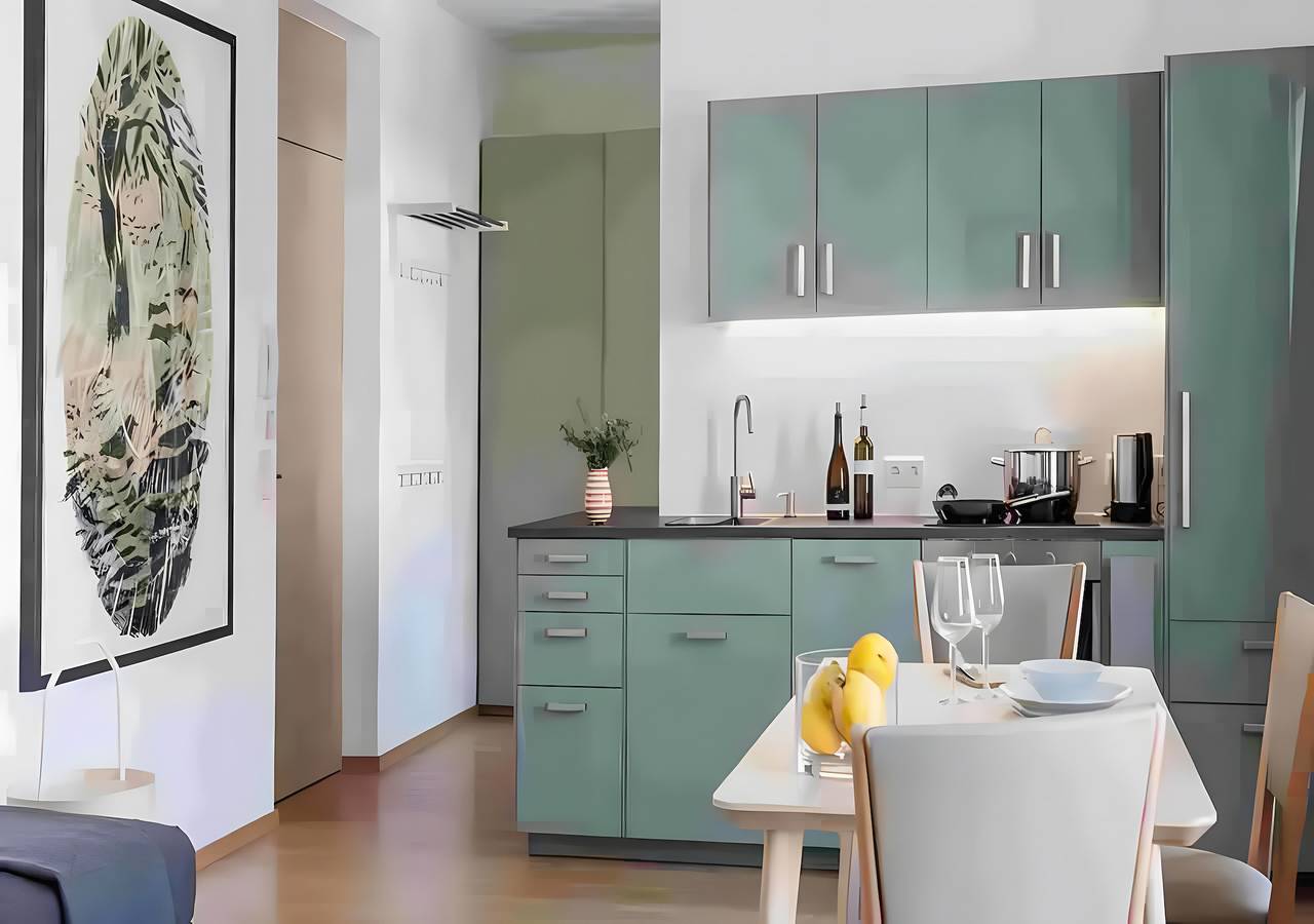 Entire apartment, Apartment 'Sommavilla - Large' with Mountain View, Balcony and Wi-Fi in Silandro, Stilfser Joch National Park
