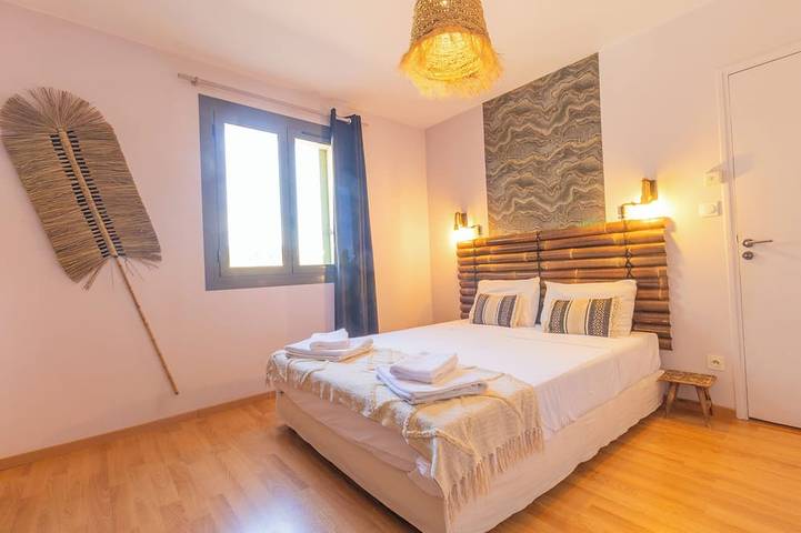 Balibohome, A Cozy Retreat, Air Conditioning, Swimming Pool, Pool House in Caissargues, Region de Nimes