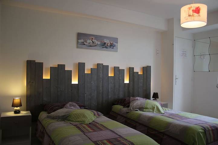 Gîte pour 5 personnes, avec terrasse ainsi que piscine et jardin à Aussonne - 2