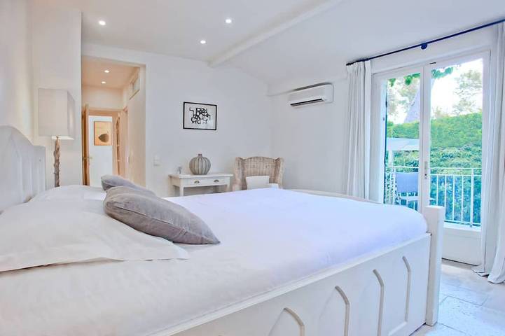 Villa pour 8 personnes, avec jardin dans Cap d’Antibes - 2