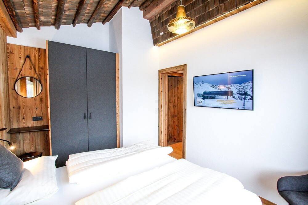 Chalet in Königsleiten am Skilift Zillertal in Königsleiten, Pinzgau