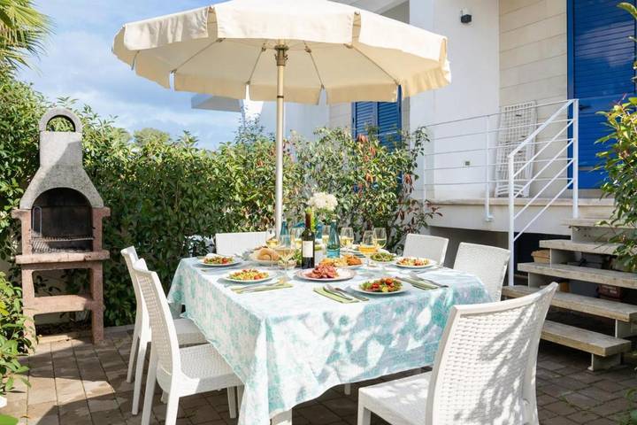 Villa per 6 persone, con giardino a Pescoluse