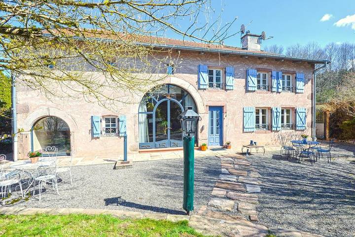 Villa pour 11 personnes, avec vue et jardin dans les Vosges