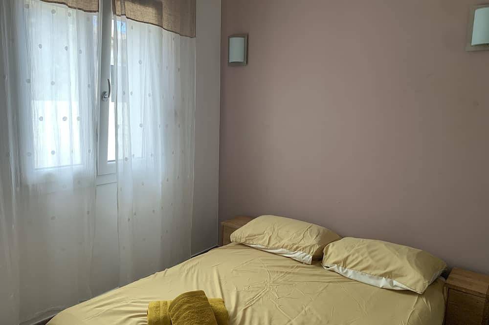 Villa near beach with pool in Sainte-Lucie de Porto-Vecchio, Zonza