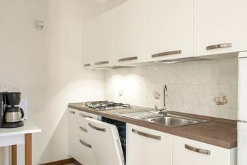 Ferienwohnung für 6 Personen in Lazise, Gardasee-Berge, Bild 2