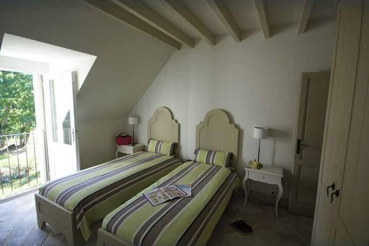 Location de vacances pour 15 personnes, avec jardin, animaux acceptés dans Charny-Orée-de-Puisaye - 3