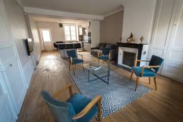 Gîte pour 6 personnes, avec terrasse à Mirecourt