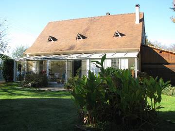 Chambre d’hôte pour 5 personnes, avec piscine et jardin, animaux acceptés à Montpon-Ménestérol