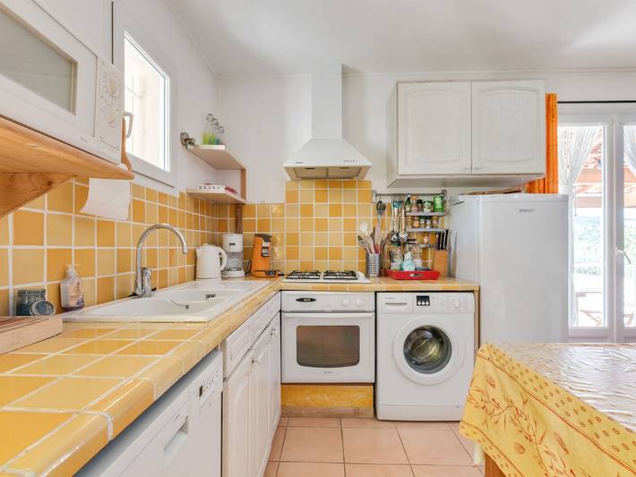 Location de vacances pour 7 personnes, avec piscine et terrasse, adapté aux familles à Roquebrun - 3
