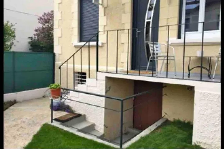 Apartamento de vacaciones para 4 personas, con jardín y balcón - 1
