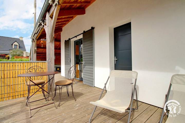 Gîte pour 2 personnes, avec Terrasse ainsi que Jardin et Piscine à Béganne - 3