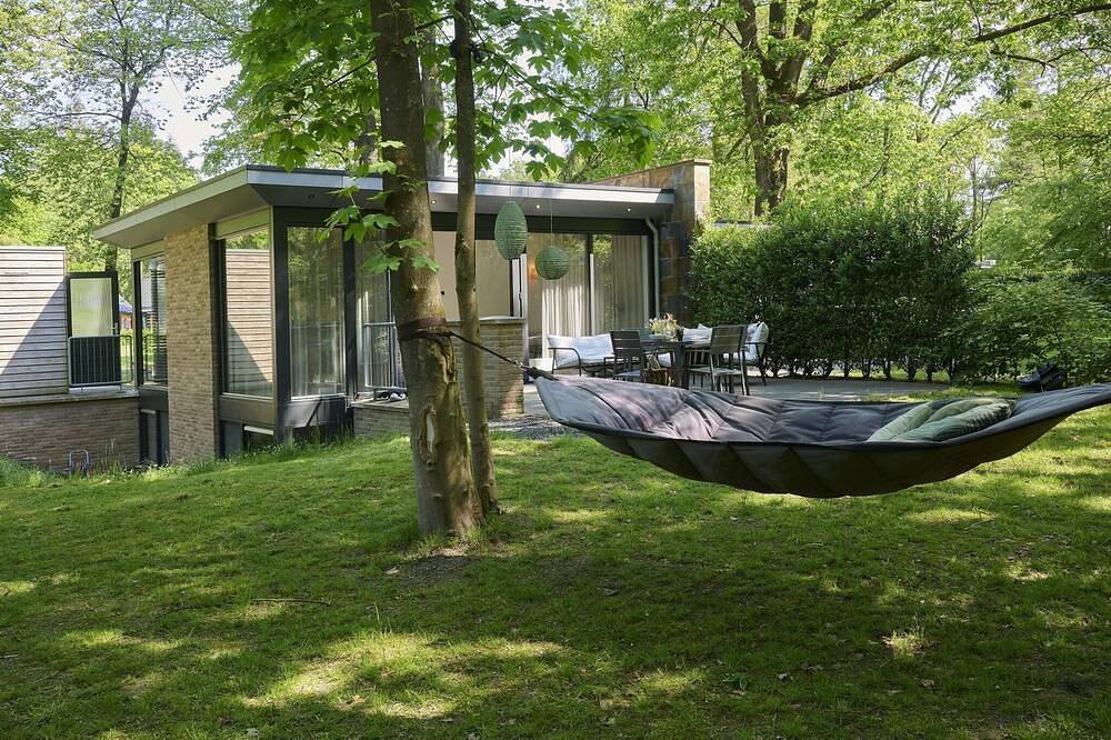 Modernes Ferienhaus in waldreicher Gegend in Soesterberg, Utrecht und Umgebung