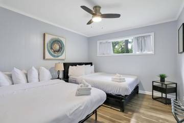 Vacation House for 13 Guests in Georgia, USA, Picture 2