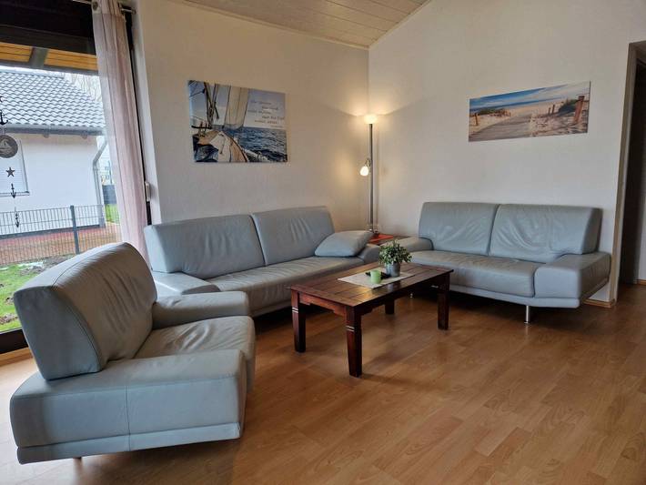 Ferienhaus mit Meerblick für 5 Personen, mit Terrasse und Garten am Jadebusen - 4