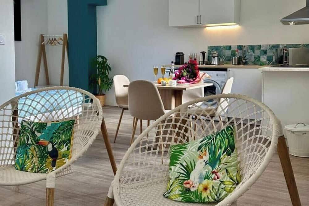 Appartement De Vacances pour 2 Personnes dans Le Puy-en-Velay, Haute-Loire