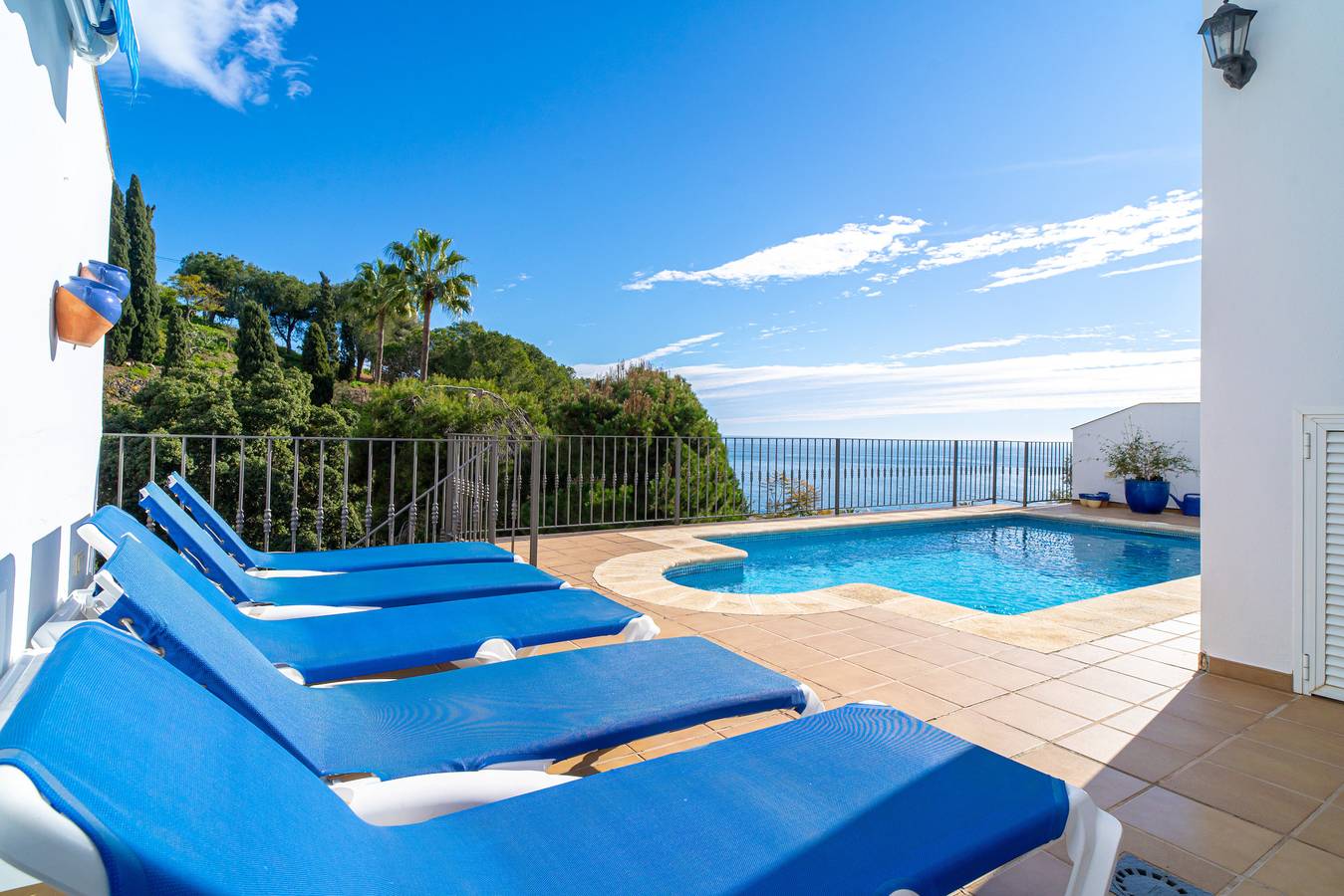 Villa Ladera del Mar Private Pool by Casasol in Urbanización Ladera del Mar, Nerja