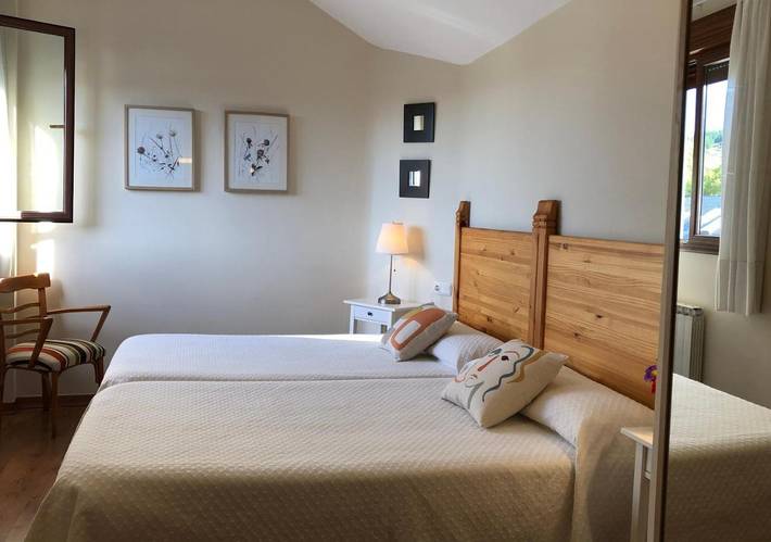 Casa rural para 10 personas, con vistas y balcón, Se admiten mascotas en Molinaseca - 4