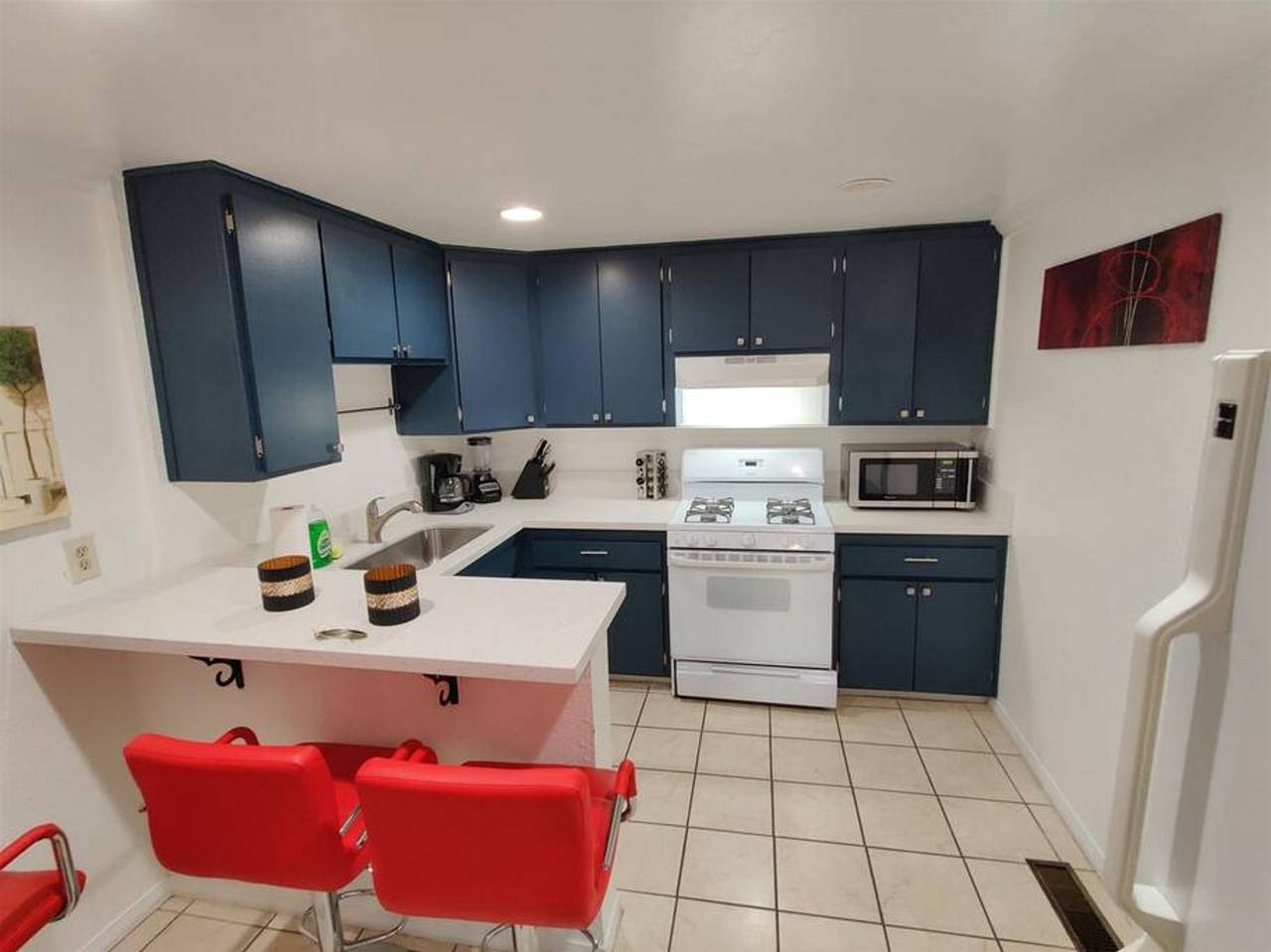 2330 B Comfy 2 bed dual master with Backyard in San Diego, San Diego County