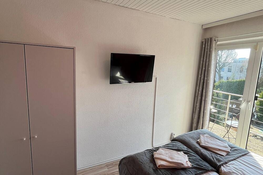 Rendsburgerstraße 161 - 4 Schlafzimmer mit Parkplatz in Neumünster, Schleswig-Holstein Binnenland
