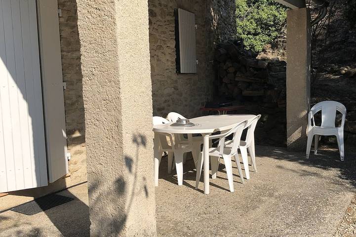 Location de vacances pour 6 personnes, avec terrasse et jardin à Piégon - 4