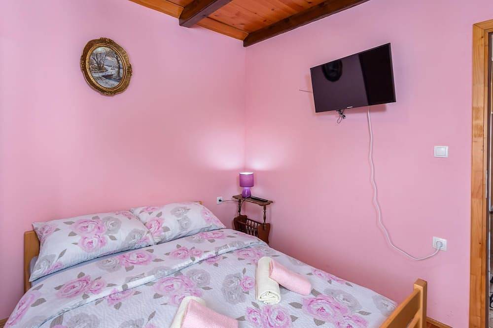 Schönes Haus mit 3 Schlafzimmern in Fuzine in Fuzine, Primorje-Gorski Kotar