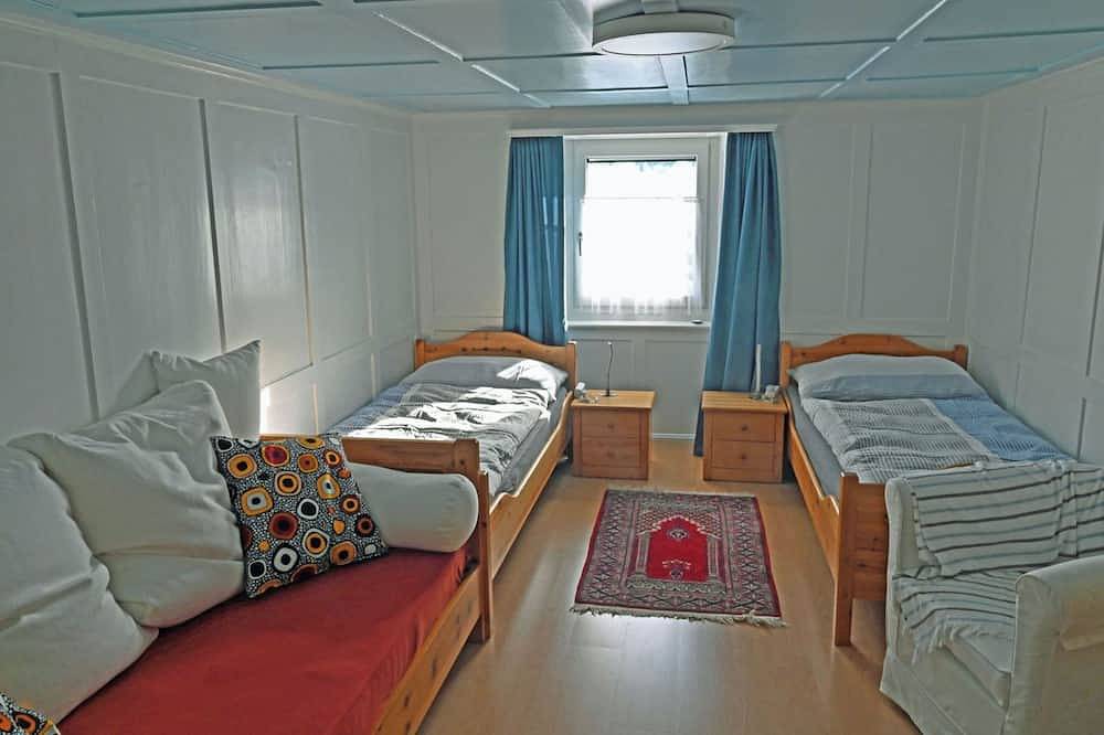 Ganze Wohnung, Posta Veglia, Cumbel, (Cumbel), 42008A in Lumnezia, Alpenarena