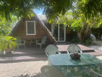 Gîte pour 3 personnes, avec terrasse et jardin dans Fare