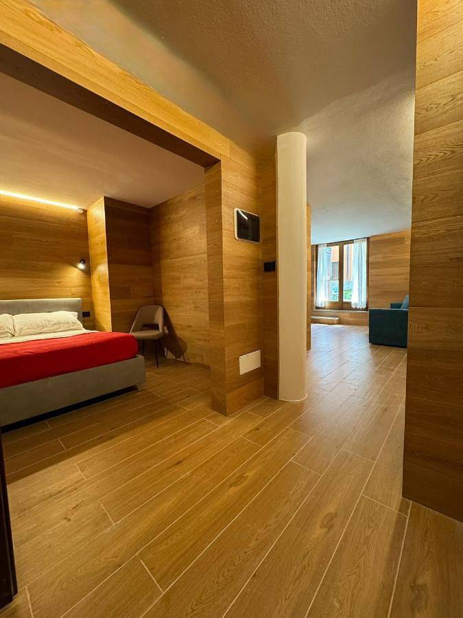 Baita per 4 persone, con giardino e panorama a Madonna di Campiglio