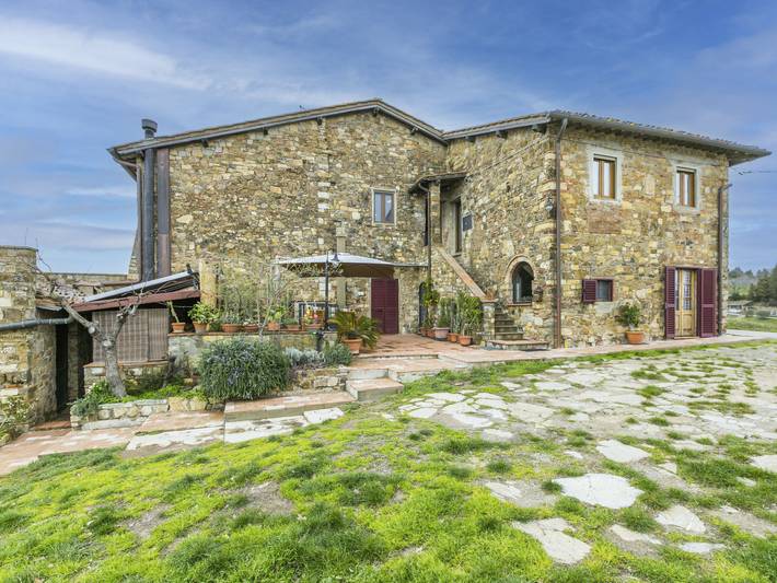Agriturismo per 4 persone, con Terrazza e Giardino nonché Panorama a Greve In Chianti