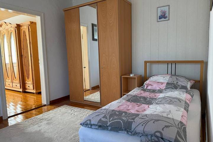 Gîte pour 3 personnes, avec terrasse et jardin à Rhauderfehn - 2
