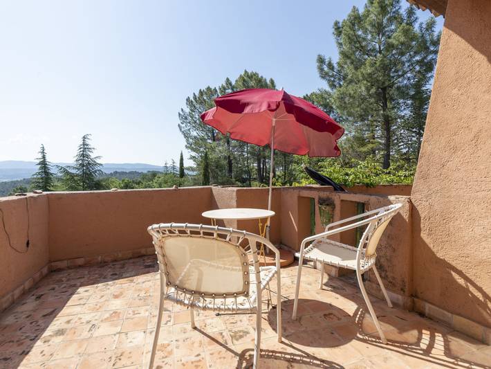 Location de vacances pour 14 personnes, avec terrasse ainsi que jardin et vue à Roussillon - 3