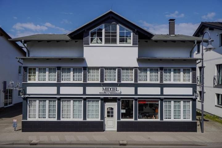 BnB für 2 Personen, mit Terrasse und Garten sowie Ausblick in Binz