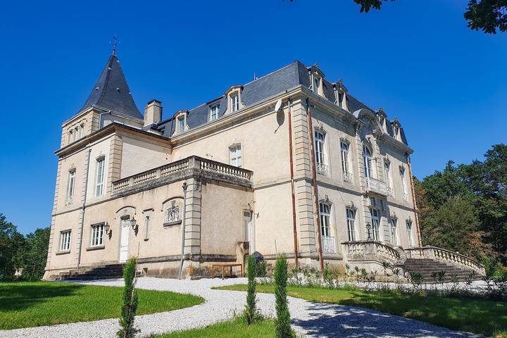 Château pour 12 personnes, avec jardin ainsi que terrasse et sauna dans le Tarn