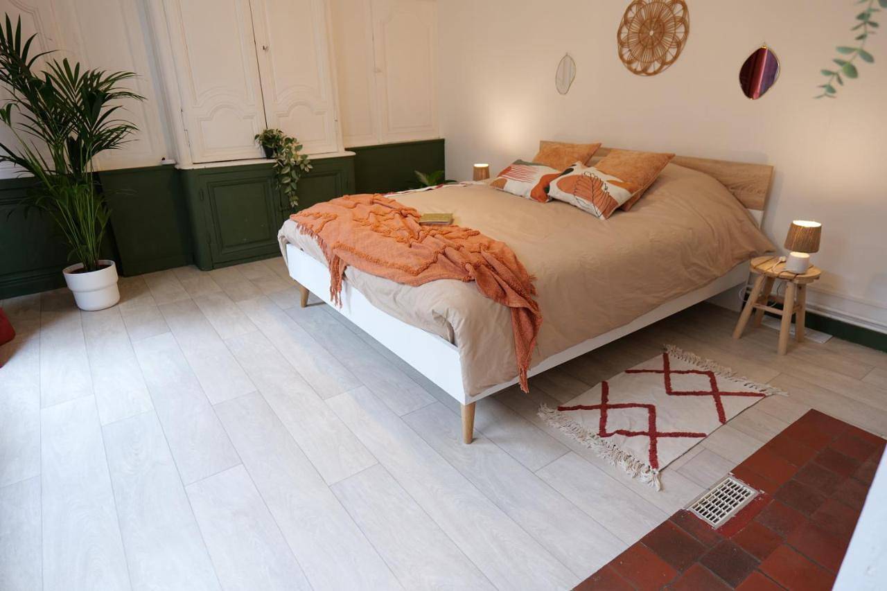 Appartement entier, Nid normand en bâtisse 1620 - Calme & hyper centre in Pont-Audemer, Région de Bernay