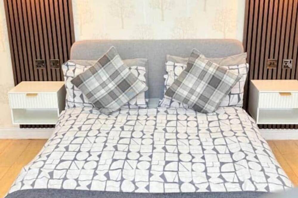 Ganze Wohnung, Luton Retreat - Spacious Ground Floor Family Studio in Luton, Chiltern Hills