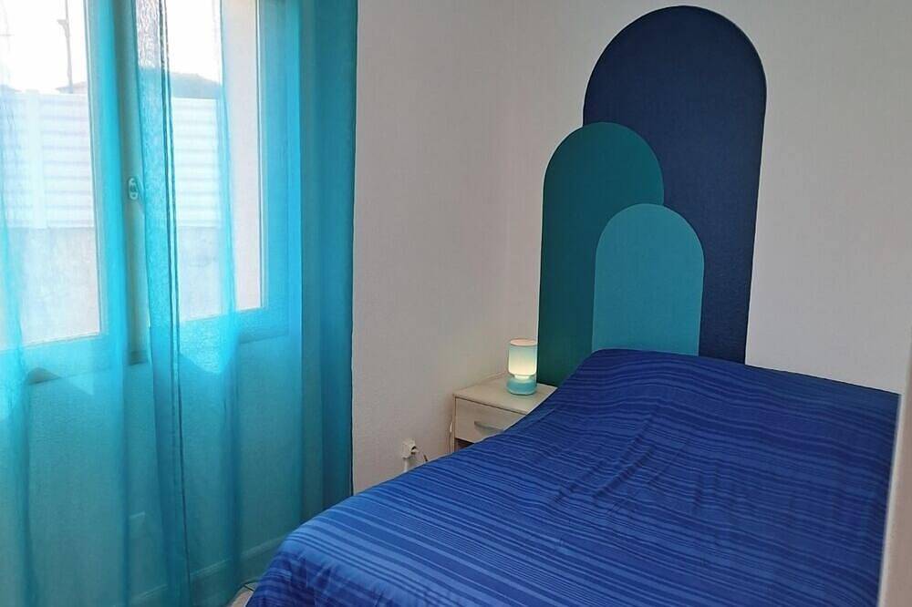 Family vacation villa: T5-4bedroom-Pool-Clim and Wifi in Claira, Côte d'Améthyste