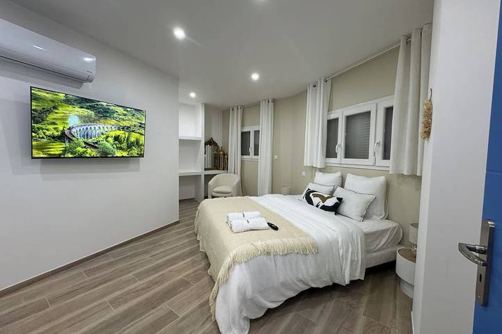 Gîte pour 4 personnes, avec jacuzzi à Mornant - 3