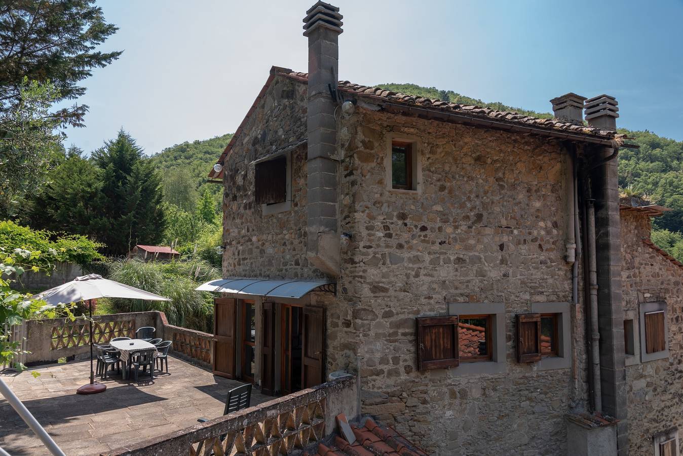 Holiday Home 'La Torre Della Cupolina' with Terrace, Shared Garden & Wi-Fi in Vicchio, Provinsen Firenze
