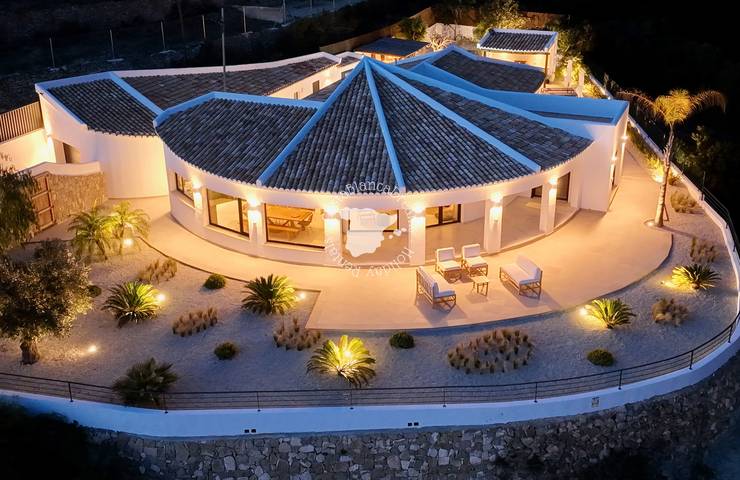 Maison de vacances pour 8 personnes, avec jardin ainsi que terrasse et vue sur l’océan dans La Fustera