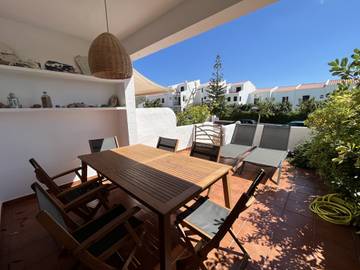 Ferienhaus in Es Mercadal, Menorcas Küste für 7 
