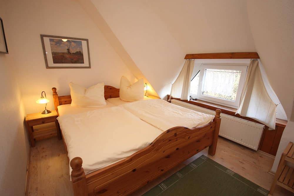 Ganze Wohnung, Haus 1795 Storchennest in Wustrow, Fischland