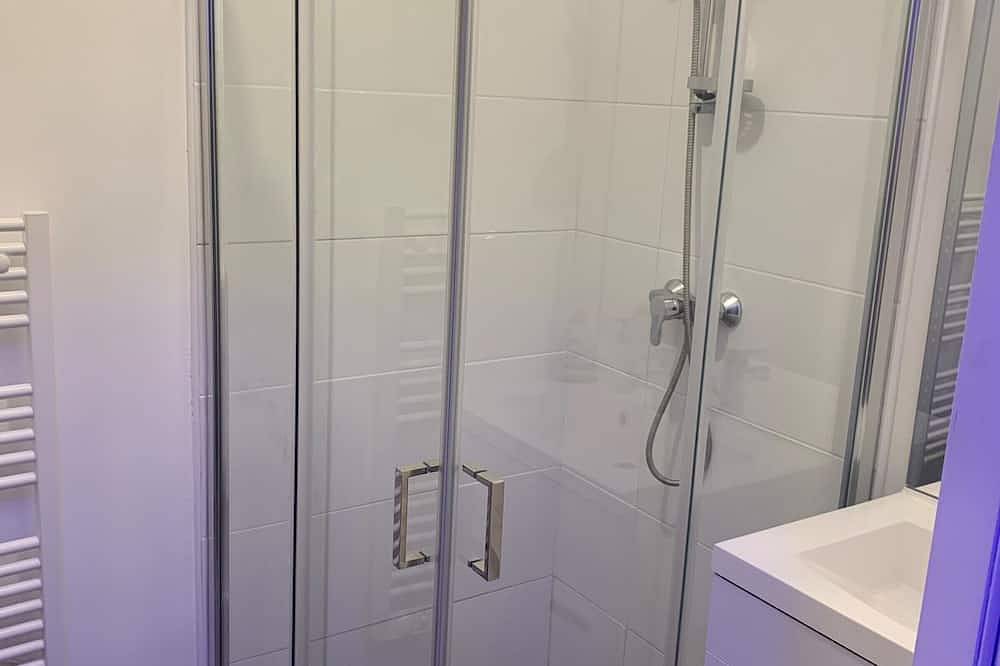 Charming Cottage Near Quend Beach: 2Br, Garden, Parking in Quend Plage, Quend