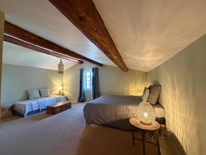 Chambre d’hôte pour 2 personnes, avec Terrasse ainsi que Jardin et Piscine dans Parc naturel régional du Luberon - 4