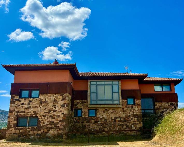 Apartamento para 8 personas, con Balcón y Terraza además de Vistas y Vistas al lago en Cidones