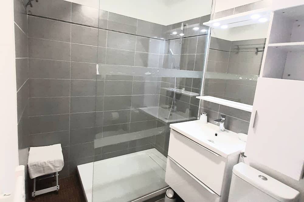 Charmante petite bastide dans résidence sécurisée avec piscine et parking in Uzès, Région de Nîmes