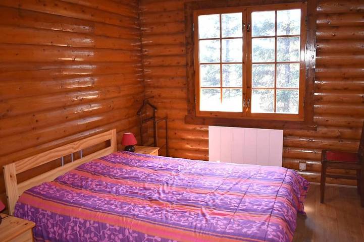 Chalet en Pierre avec Cheminée, 3 Chambres & Balcon, WIFI, Bolquère - 7 pers in Bolquère, Parc naturel régional des Pyrénées catalanes
