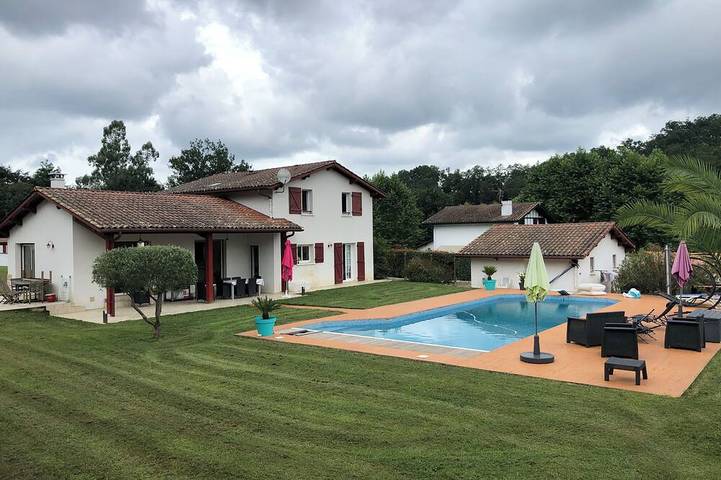 Chalet para 10 personas, con jardín - 1