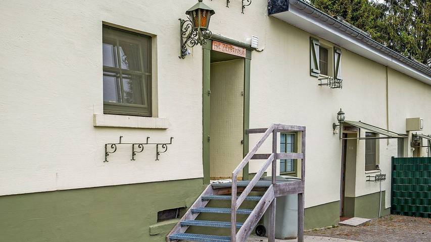 Ferienhaus für 6 Personen, mit Terrasse und Garten sowie Whirlpool - 1