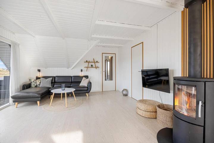 Gemütliches Reetdachhaus für 6 Personen - nur 125 m zum Strand in Skodbjerge, Haurvig
