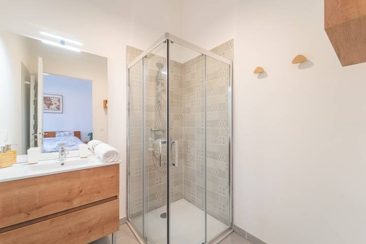 Appartement entier, L'Exupéry- Parking privé et à 15min de Paris in Saint-Ouen, Seine-Saint-Denis